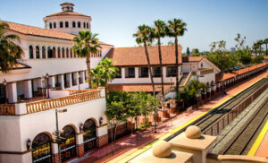 Read more about the article Real Estate Agent Santa Ana CA | Top Realtor in Santa Ana California